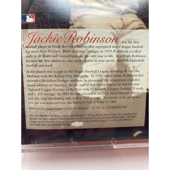 JACKIE ROBINSON WHEATIES 1997 UNOPENED FULL SIZE BOX WITH PROTECTOR CASE - Picture 4 of 8